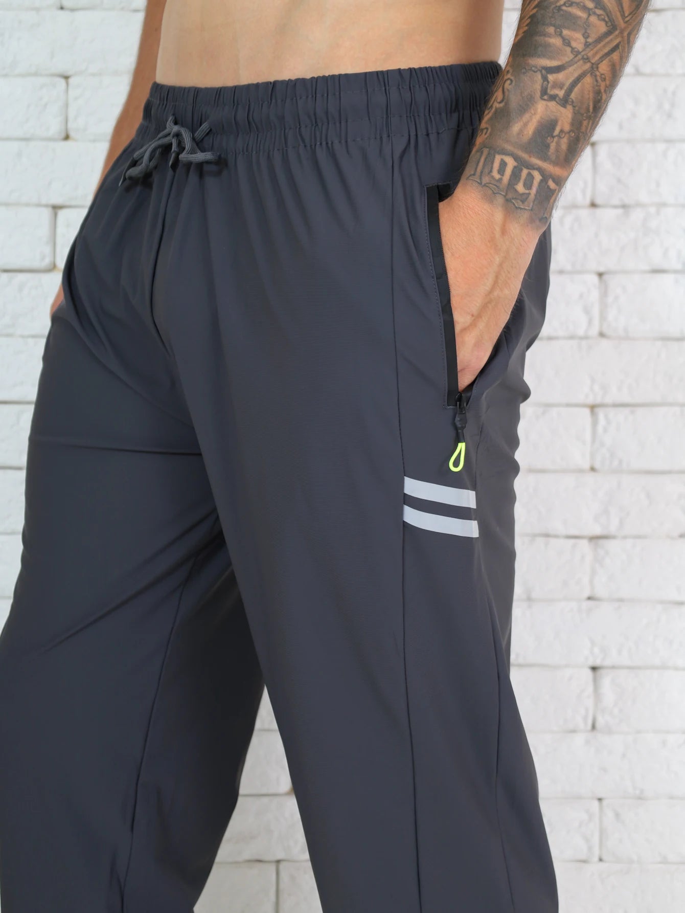 Men's Ice Pants Thin Sports Pants Breathable Pants