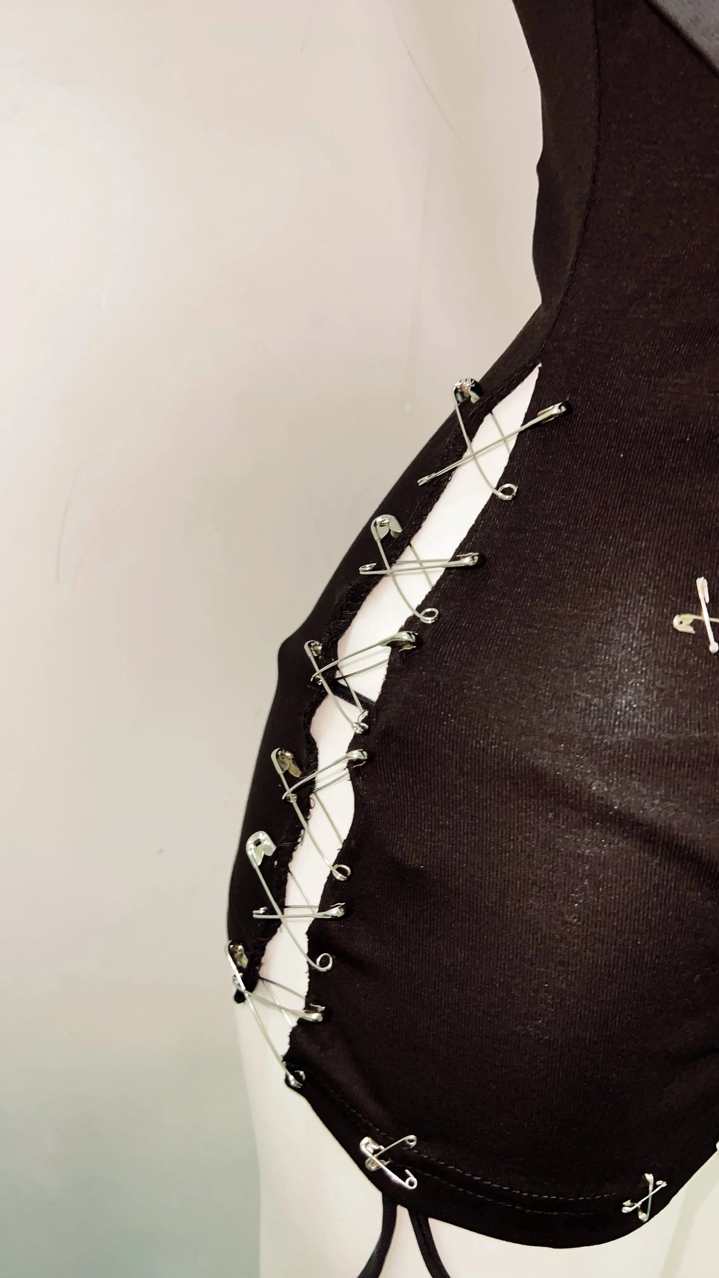 y2k fashion y2k clothes y2k crop top gothic clothes vintage shirt y2k shirt Gothic shirt Punk shirt Harajuku shirt Cross shirt