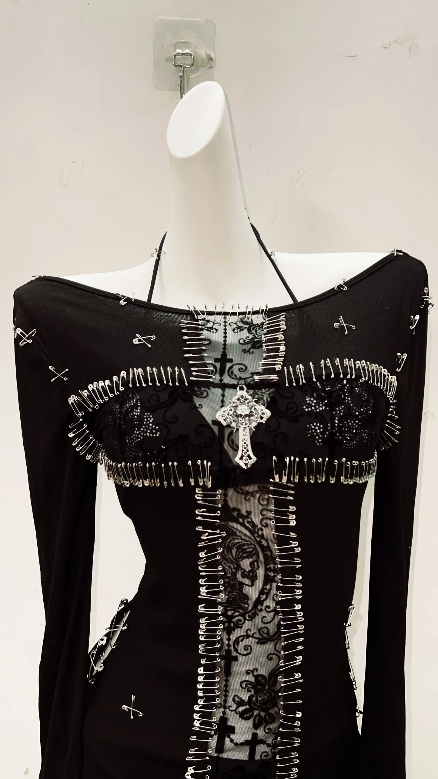 y2k fashion y2k clothes y2k crop top gothic clothes vintage shirt y2k shirt Gothic shirt Punk shirt Harajuku shirt Cross shirt