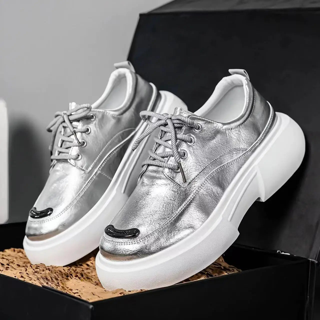 Luxury Silvery Man Shoes Platform Heightening Fashion Leather Shoes for Man Wear-resistant Lightweight Sneakers Shoes Men